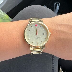 KATE SPADE women watch gold ! Excellent condition